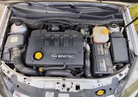 opel astra h 1.9 cdti combi - Zdjęcie główne