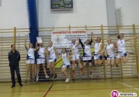 Dziewczyny z „Ekonoma” najlepsze w powiecie - zdjęcie główne