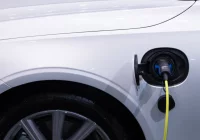 Hybryda plug-in na co dzień i w trasie – czy to dobry wybór dla rodziny? - zdjęcie główne