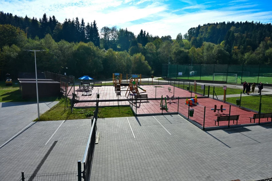Tak wygląda plac zabaw za niemal pół miliona (ZDJĘCIA) - zdjęcie 21