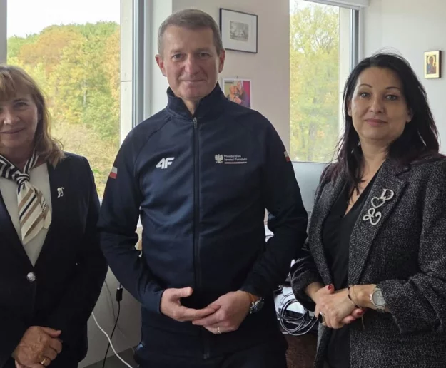 Spotkania władz Miasta w Warszawie – rozmowy o inwestycjach sportowych, oświacie i współpracy - Zdjęcie główne