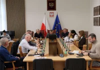 Bezpieczeństwo w miejskich placówkach oświatowych tematem wspólnego posiedzenia komisji Rady Miasta - zdjęcie główne