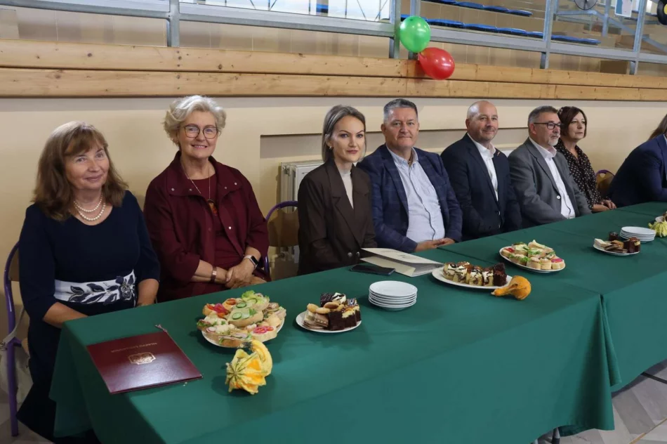 Potańcówka w stylu lat 70. i apel do samorządów - zdjęcie 3