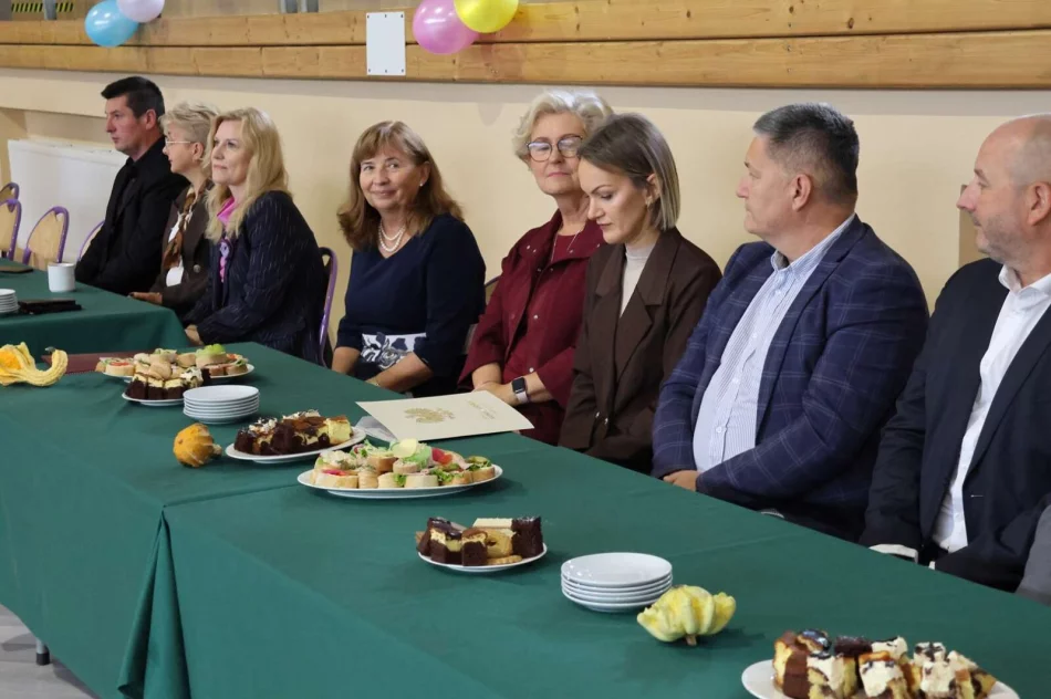 Potańcówka w stylu lat 70. i apel do samorządów - zdjęcie 5