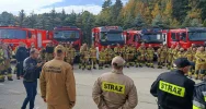 Dwa kilometry linii gaśniczej. Strażacy ćwiczyli w kamieniołomie - zdjęcie 2