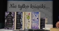 Mariola Lorek spotkała się z młodzieżą w Miejskiej Bibliotece Publicznej  - zdjęcie 3