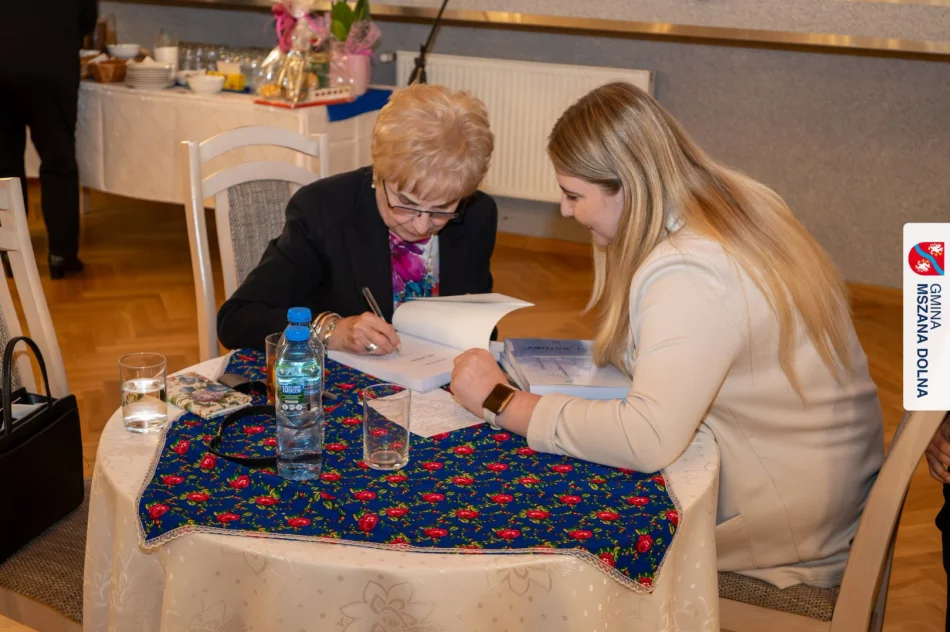 Autorka wróciła do rodzinnej wsi - zdjęcie 10