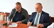 Nowe oświetlenie boisk i instalacja OZE w Siekierczynie - zdjęcie 3