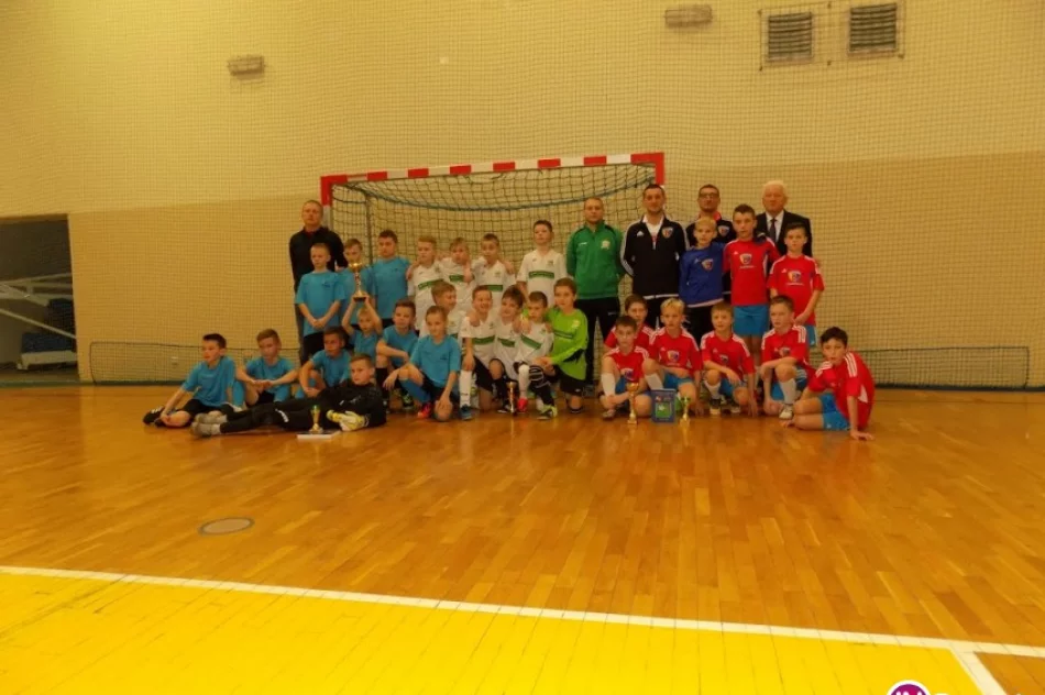 Wśród żaków najlepszy Sokół Słopnice, wśród orlików zwycięża Halny Kamienica - zdjęcie 2