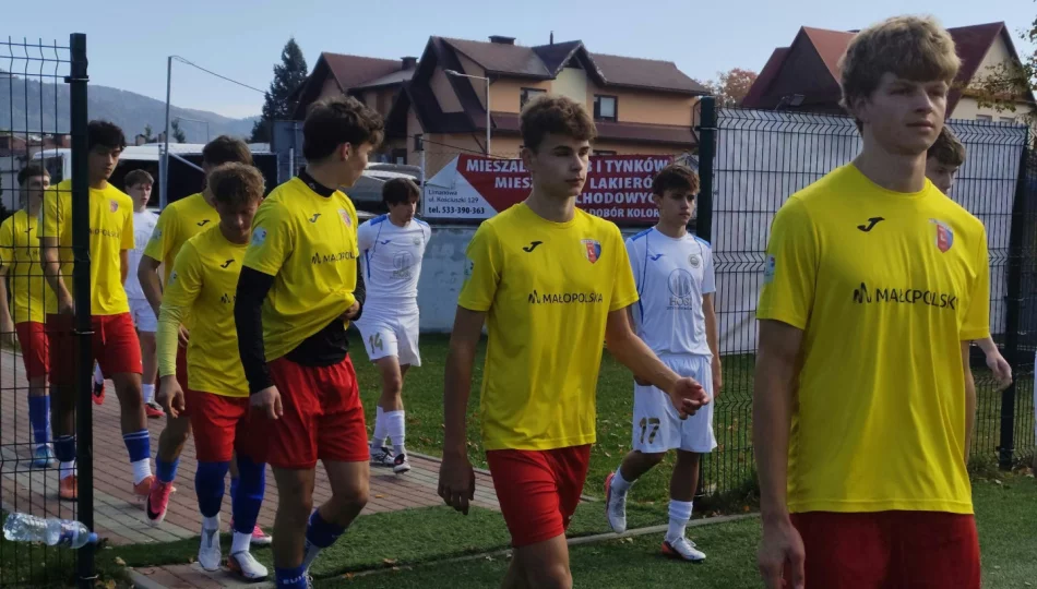 Limanovia prowadziła z Hutnikiem 3:0! Hat-trick Bednarczyka nie wystarczył, rywale odwrócili losy meczu - zdjęcie 1