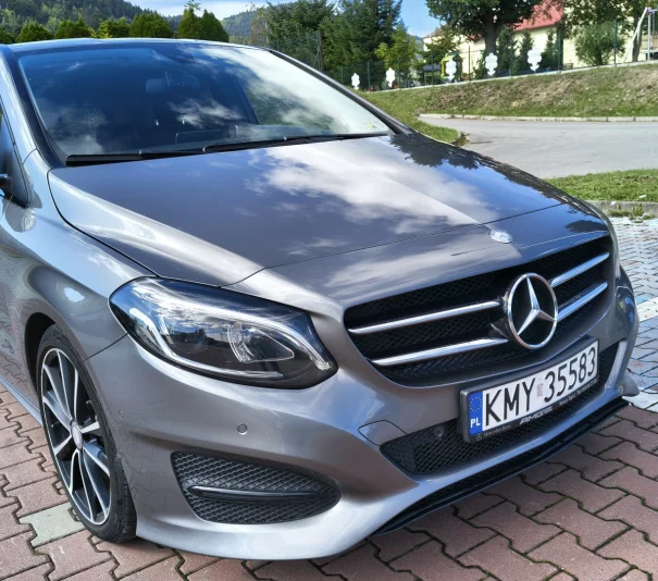 Sprzedam Mercedesa klasy B 220  W246 4MATIC - Zdjęcie główne