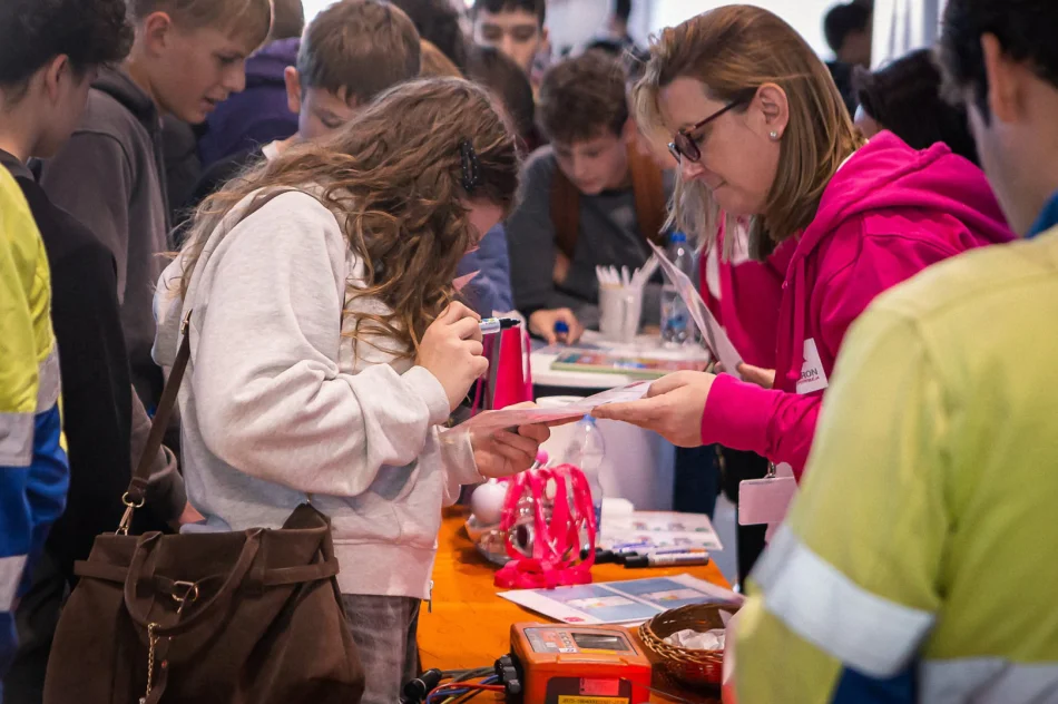 Blisko 800 ósmoklasistów na MechanCraft  - zdjęcie 19