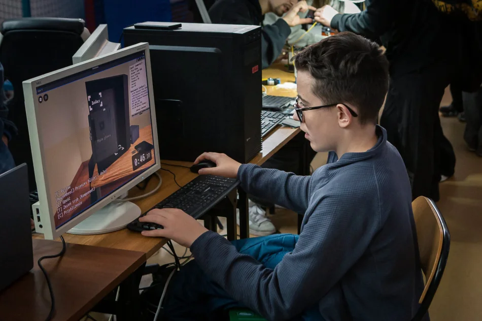 Blisko 800 ósmoklasistów na MechanCraft  - zdjęcie 30