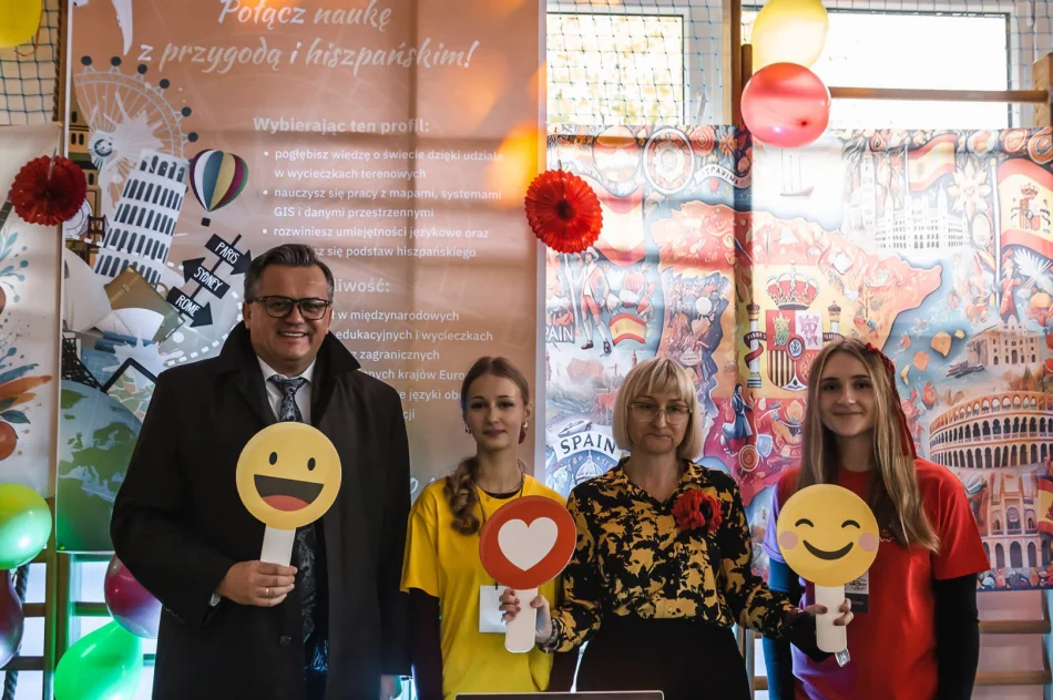 Blisko 800 ósmoklasistów na MechanCraft  - zdjęcie 46
