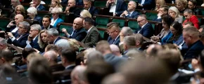 Sejm nie zniósł dwukadencyjności. Jak głosowali nasi posłowie? - zdjęcie główne