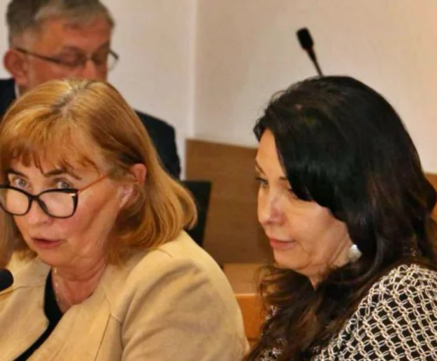 12 pytań - od 3 tygodni bez odpowiedzi - zdjęcie główne