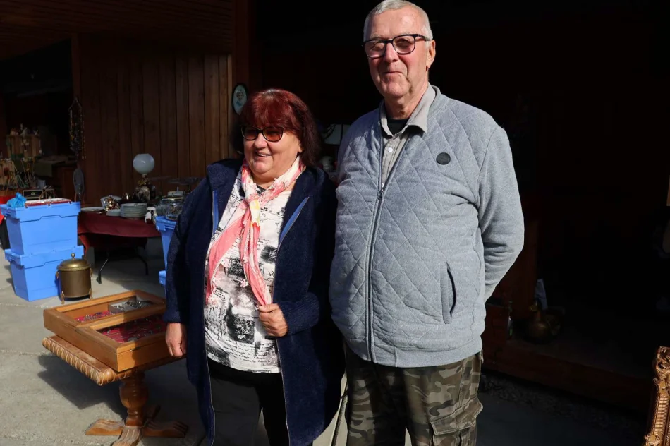 Starocie na targowisku  - zdjęcie 25