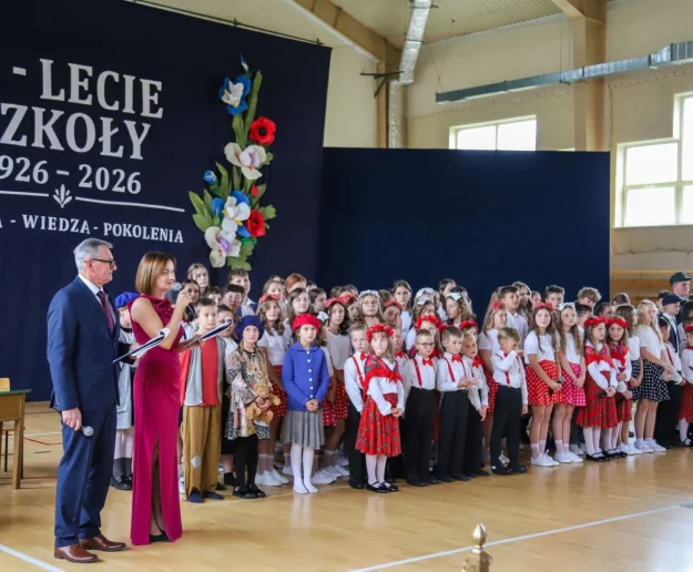 Sto lat szkoły - jubileusz świętowano przez dwa dni (ZDJĘCIA) - zdjęcie główne