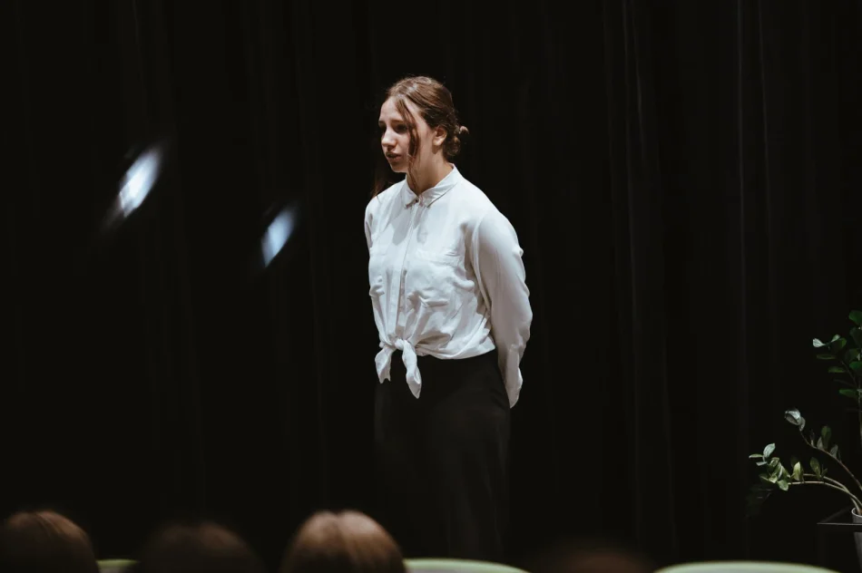 Spotkanie z poezją Baczyńskiego - jury wybrało laureatów - zdjęcie 17