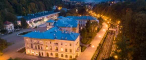 Krynica-Zdrój – tradycja uzdrowiskowa i atrakcje, które warto poznać - zdjęcie główne