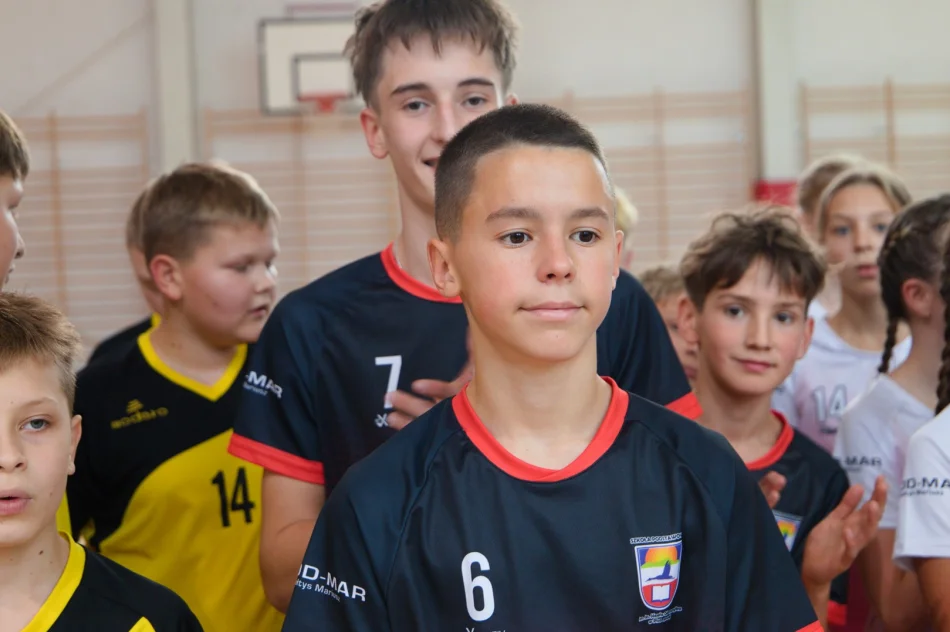 Dziewczyny ze Starej Wsi 1 i chłopcy z Pisarzowej wygrywają Gminne Mistrzostwa w Koszykówce dzieci - zdjęcie 9
