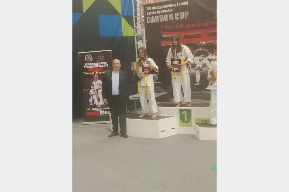 8 medali karateków ARS Limanowa – JONIEC Team na międzynarodowym turnieju CARBON CUP - zdjęcie 14