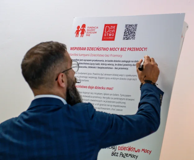 WSPIERAJ DZIECIŃSTWO MOCY BEZ PRZEMOCY  - Zdjęcie główne