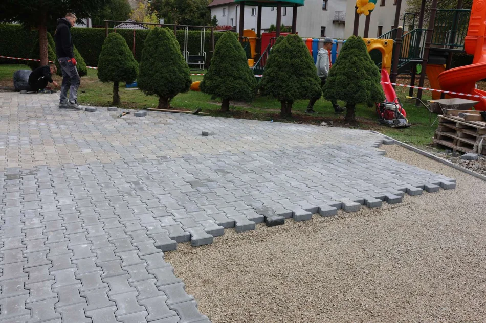  Inwestycje w Miejskim Przedszkolu nr 2 – modernizacja kuchni, kotłowni i nawierzchni podwórka - zdjęcie 3
