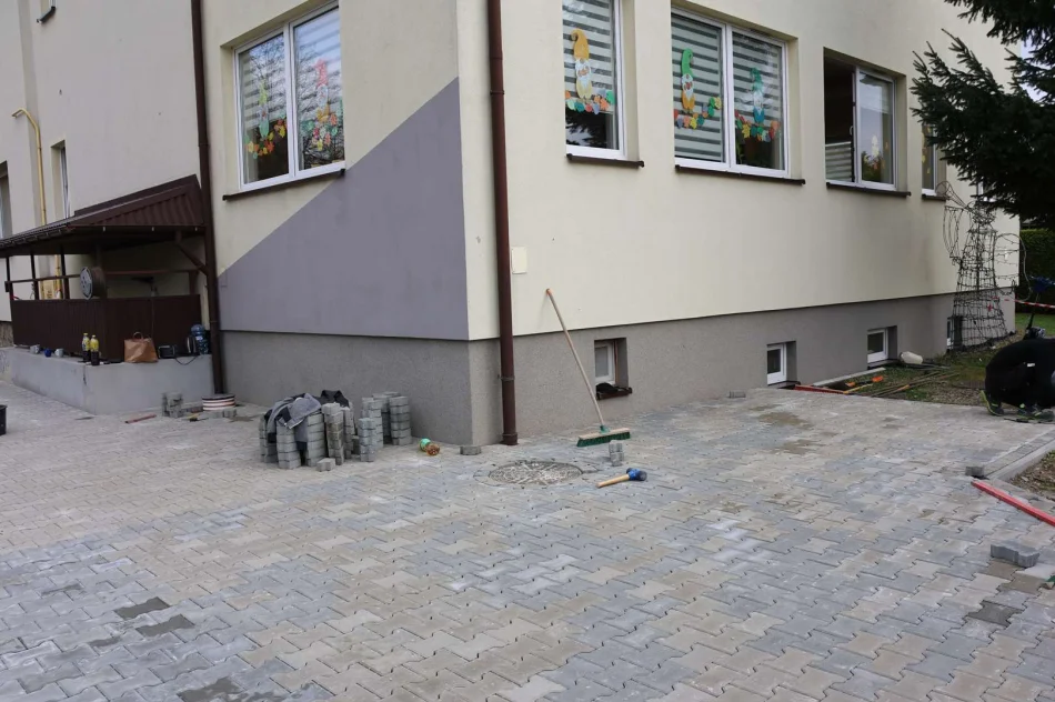  Inwestycje w Miejskim Przedszkolu nr 2 – modernizacja kuchni, kotłowni i nawierzchni podwórka - zdjęcie 5