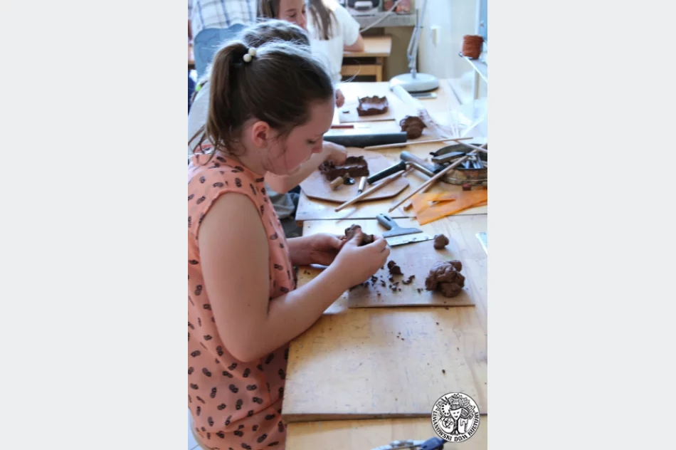 Najmłodsi rozwijali swoje umiejętności podczas wakacyjnych warsztatów w LDK - zdjęcie 5