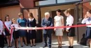 Inauguracja nowego roku szkolnego w nowym budynku szkoły - zdjęcie 4