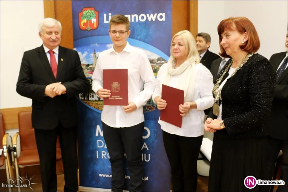 Limanowscy sportowcy nagrodzeni przez miasto - zdjęcie 3