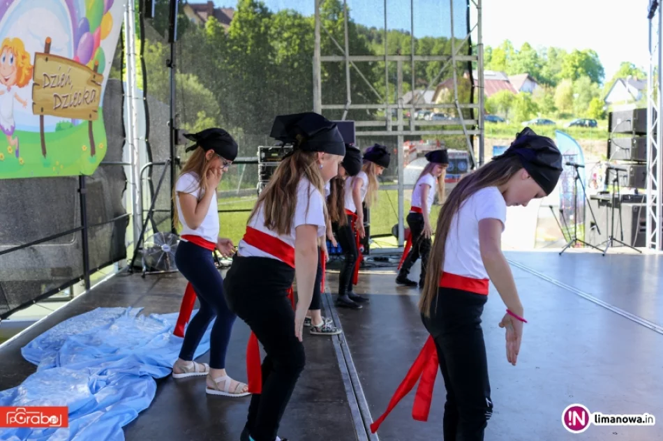 Gminny Dzień Dziecka w Starej Wsi 2017 - zdjęcie 17