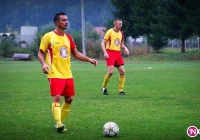 Ma ponad 40 lat, ale na boiskach piłkarskich ciągle jest groźny - zdjęcie główne