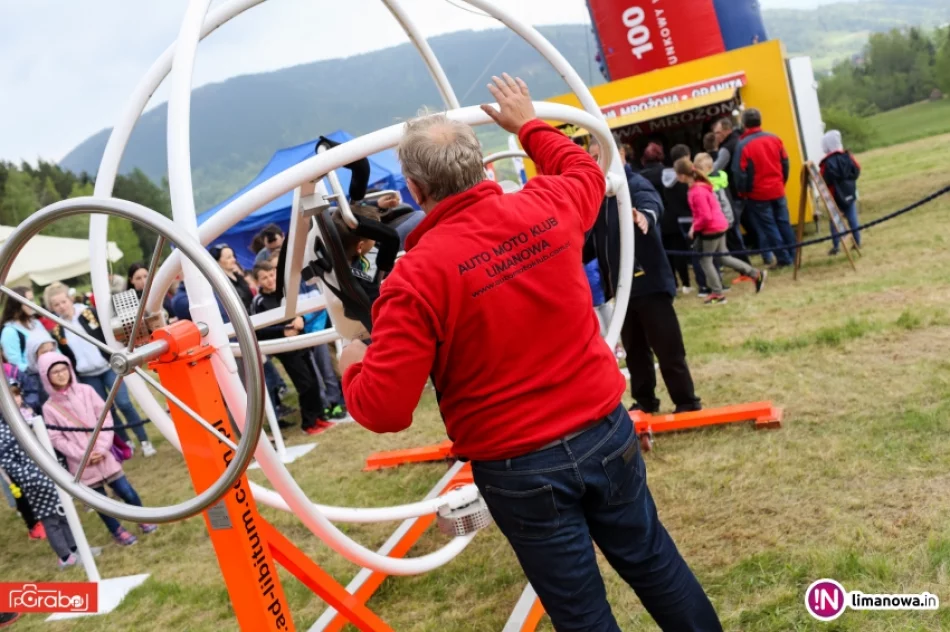 Powiatowy Dzień Dziecka w Zalesiu - zdjęcie 18