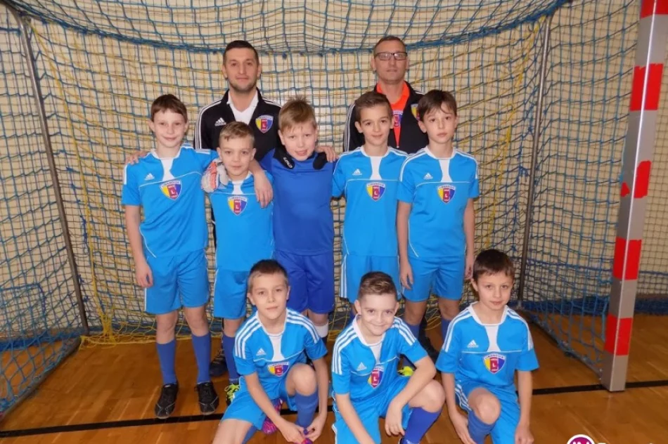 Pierwsi finaliści w walce o mistrzostwo Limanowskiego Podokręgu Piłki Nożnej - zdjęcie 2