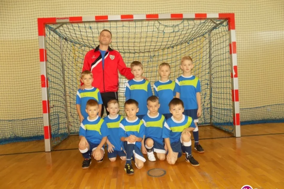 Pierwsi finaliści w walce o mistrzostwo Limanowskiego Podokręgu Piłki Nożnej - zdjęcie 3