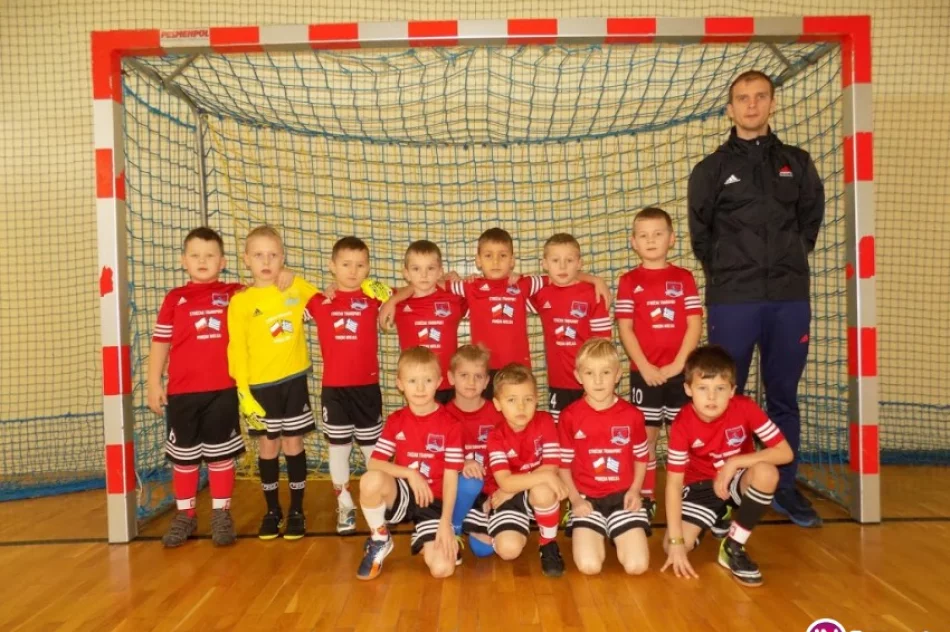 Pierwsi finaliści w walce o mistrzostwo Limanowskiego Podokręgu Piłki Nożnej - zdjęcie 4