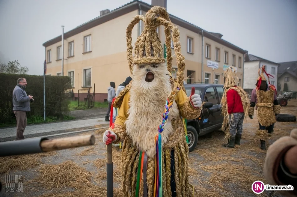Dziady Śmiguśne 2017 w Dobrej - zdjęcie 2