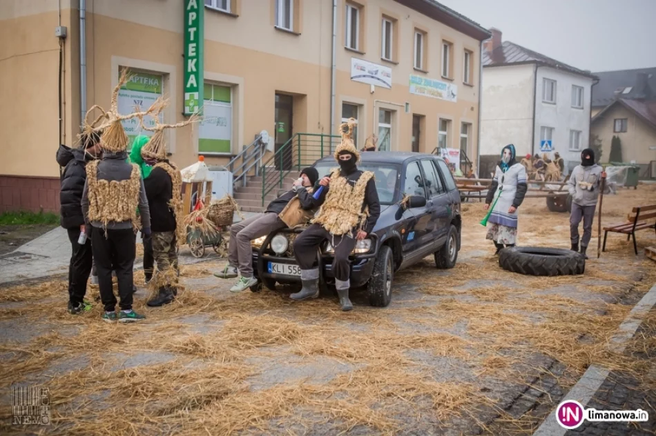 Dziady Śmiguśne 2017 w Dobrej - zdjęcie 3