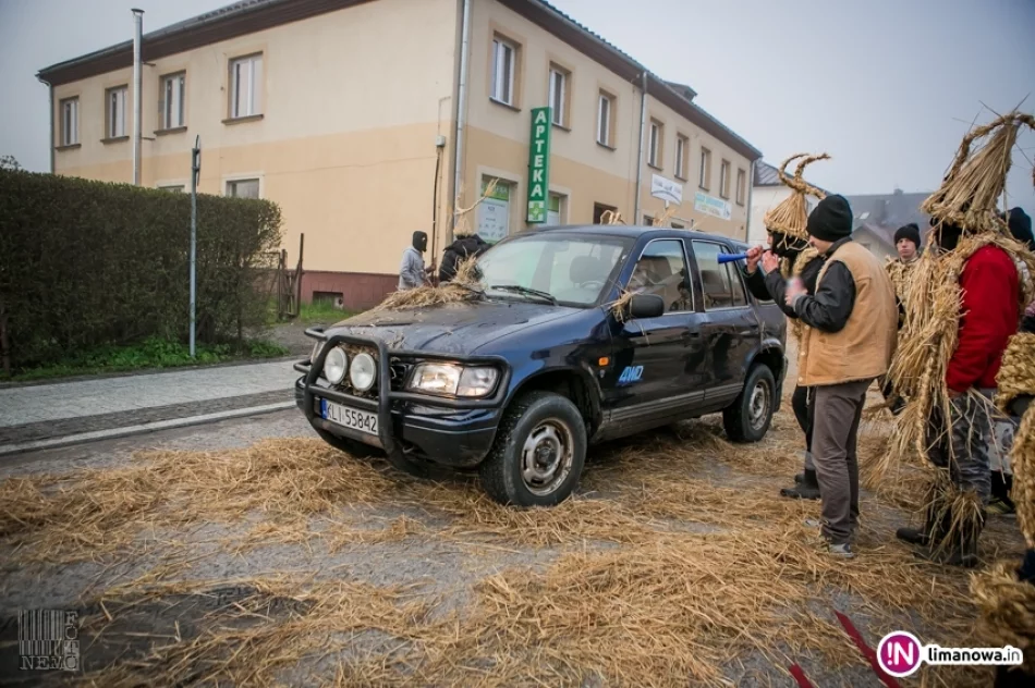 Dziady Śmiguśne 2017 w Dobrej - zdjęcie 4