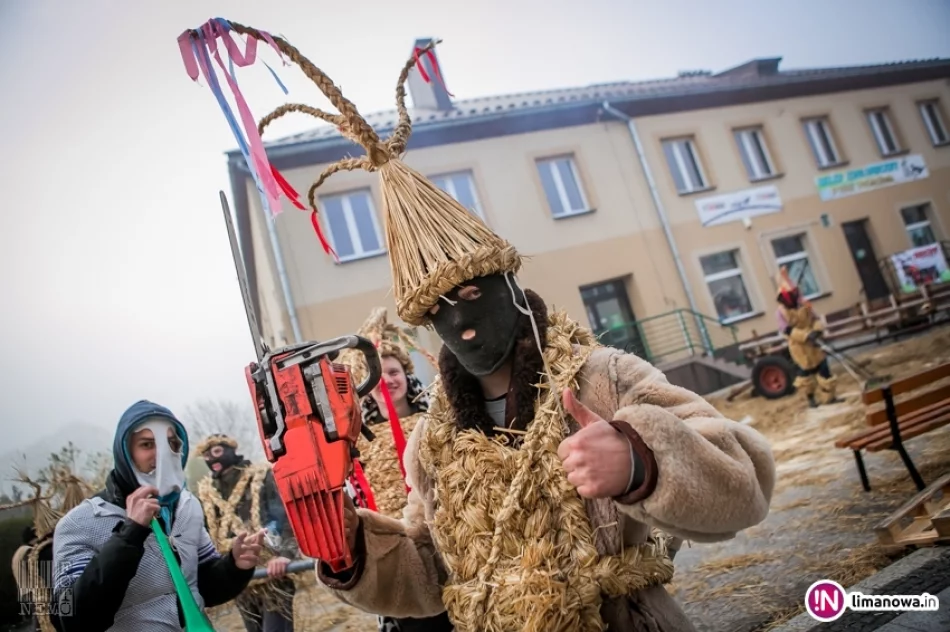 Dziady Śmiguśne 2017 w Dobrej - zdjęcie 6