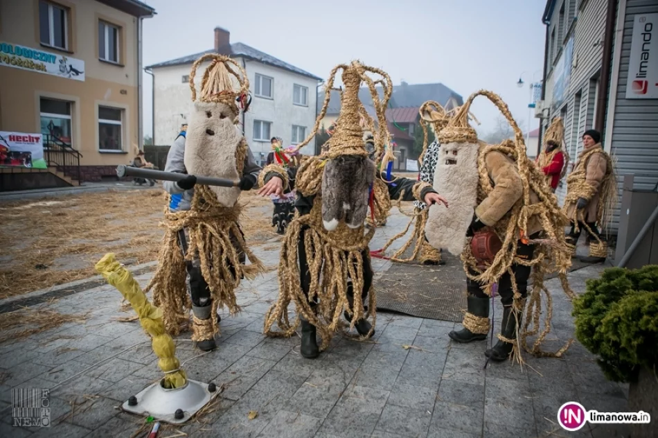 Dziady Śmiguśne 2017 w Dobrej - zdjęcie 12