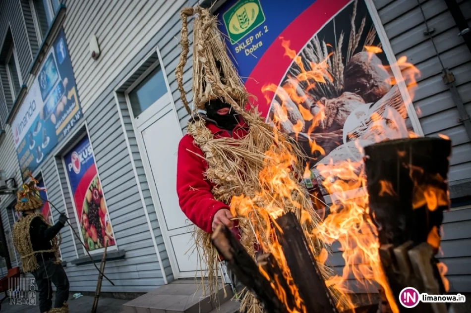 Dziady Śmiguśne 2017 w Dobrej - zdjęcie 19