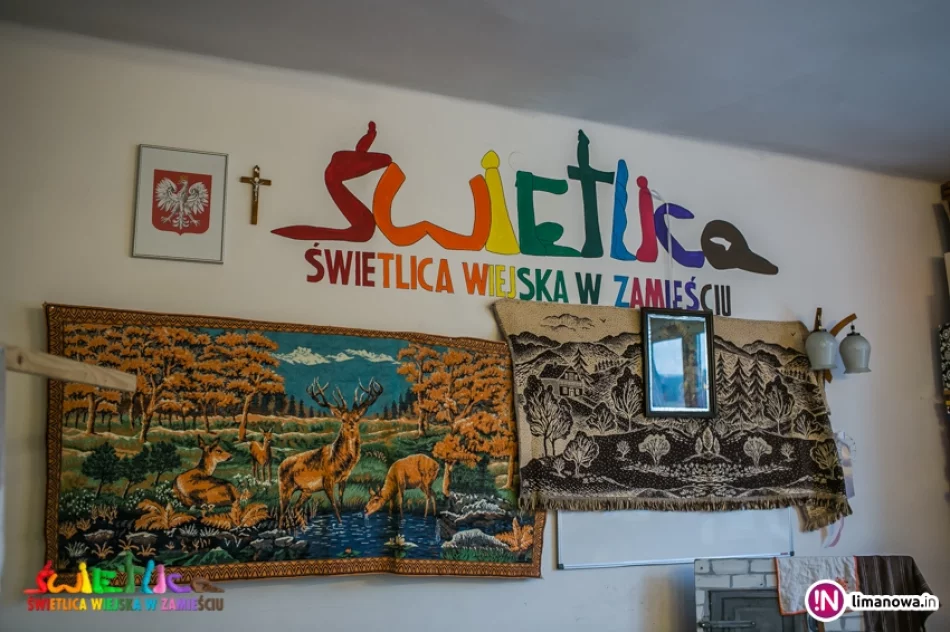 Dzień Kobiet w Śwetlicy Wiejskiej w Zamieściu - 2017 - zdjęcie 2