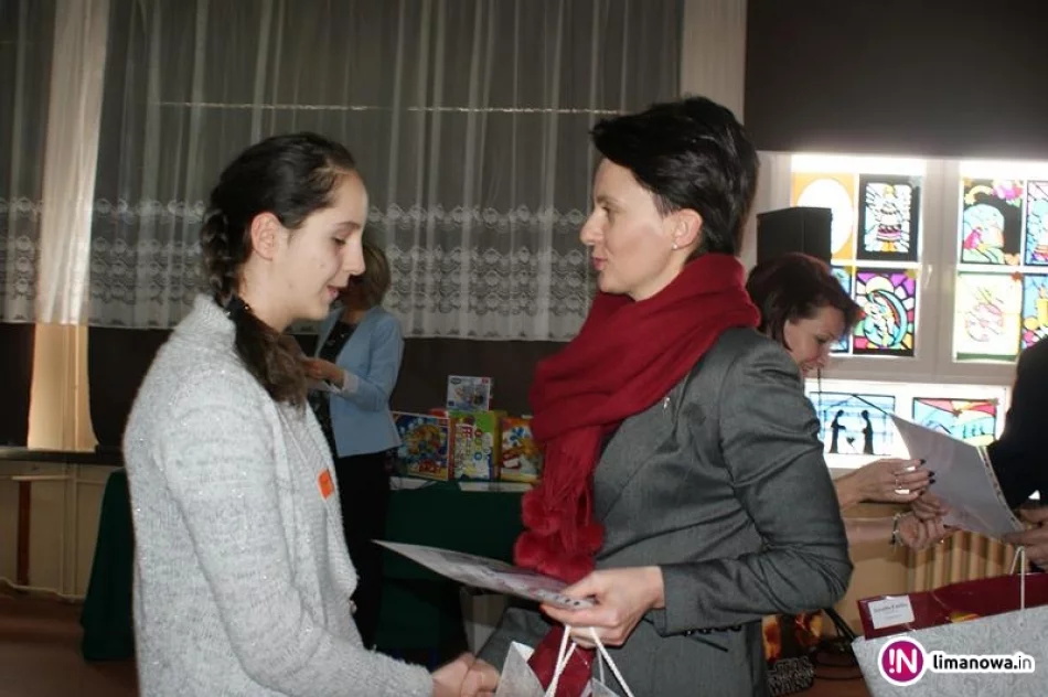 VIII Miejsko-Gminny Bożonarodzeniowy Konkurs Plastyczny dla dzieci niepełnosprawnych - zdjęcie 20