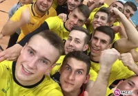 Odnieśli historyczne zwycięstwo - zdjęcie główne