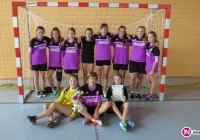 Dziewczyny z Ujanowic najlepsze w piłce nożnej - zdjęcie główne