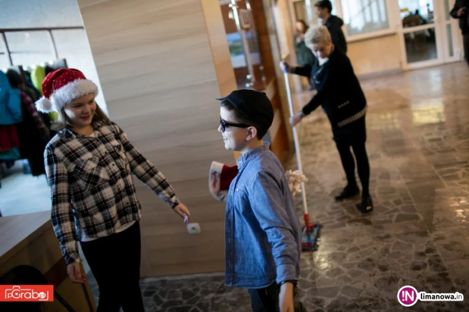 Mikołaj w Limanowskim Domu Kultury - 2016 - zdjęcie 11