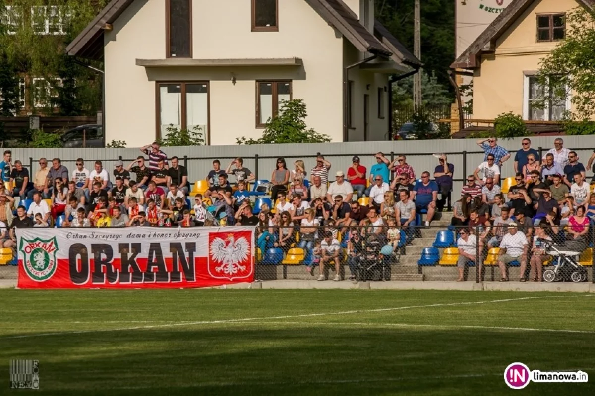 Poprad zabrał punkty ze Szczyrzyca. Orkan kończył w dziewiątkę.